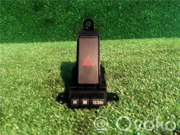 Botón interruptor de luz de peligro   YZRIBBP3,Y6
