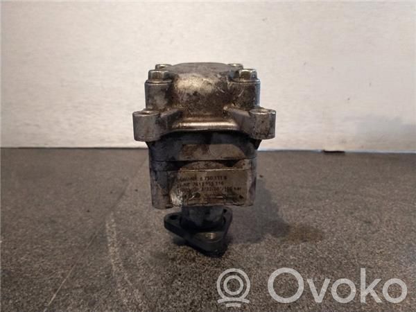 BMW 3 E36 Vairo stiprintuvo siurblys 
