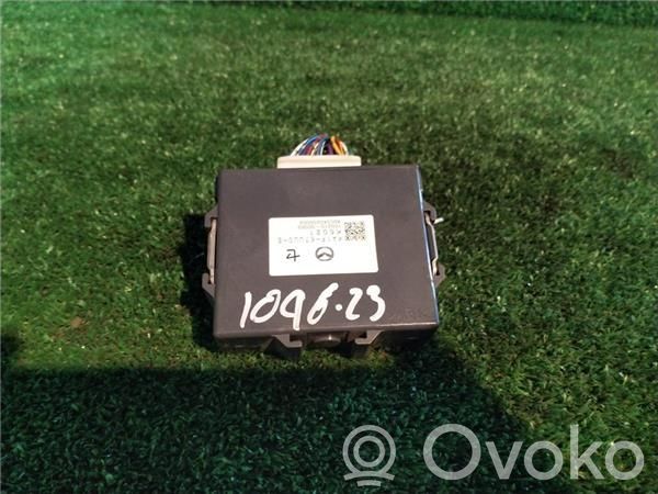 Unidad de control/módulo del motor   KA1F67UU0E