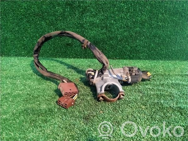 Honda Civic Pretaizdzīšanas riteņu uzgriežņi - skrūves 