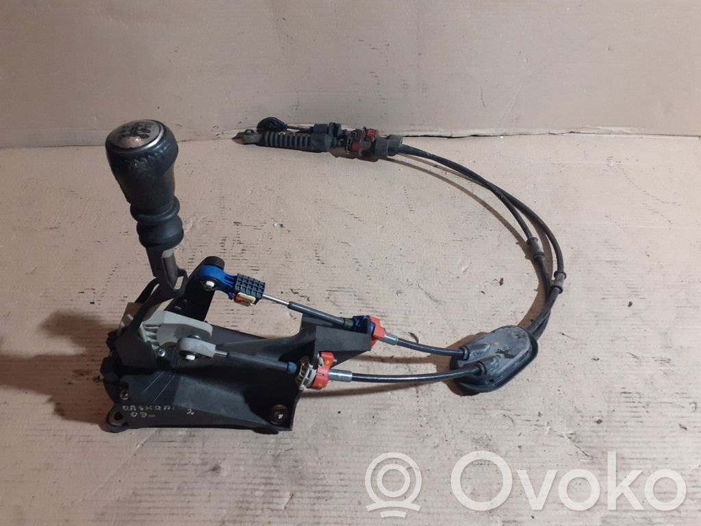 Nissan Qashqai Gear shifter/selector 