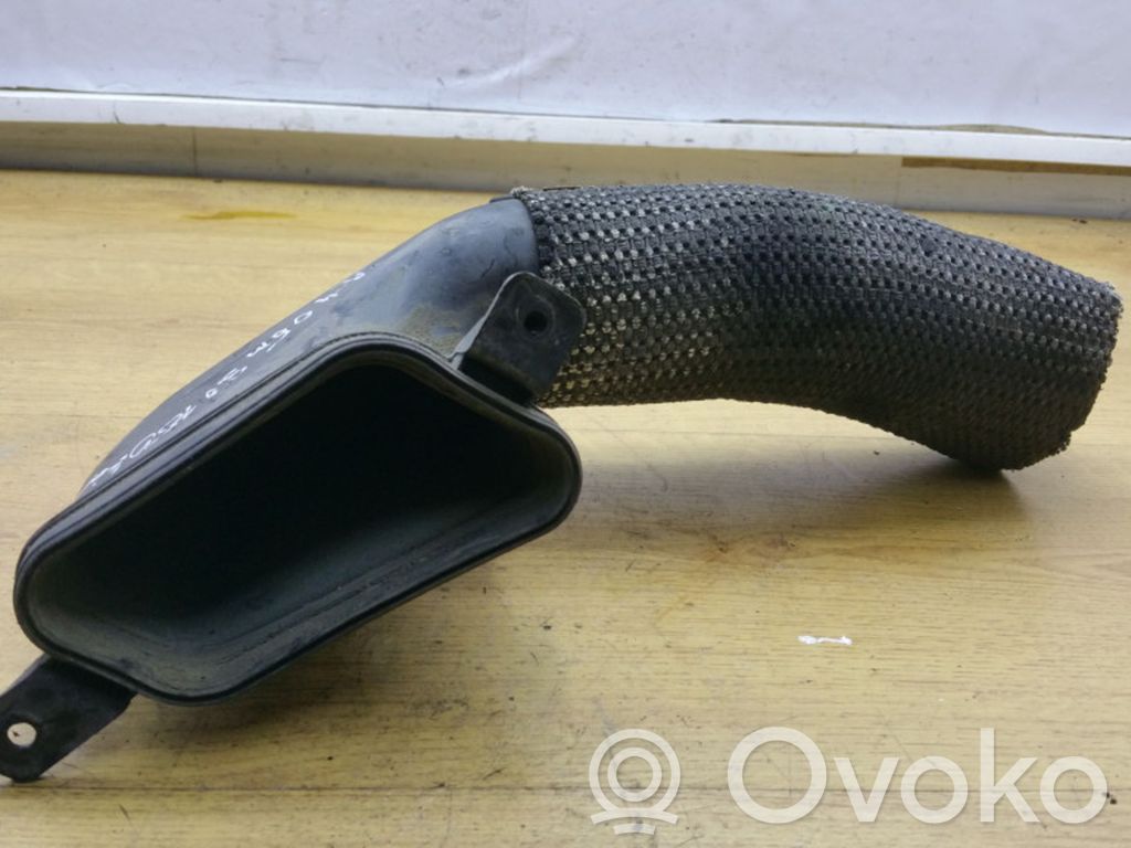 Audi A4 S4 B7 8E 8H Część rury dolotu powietrza 