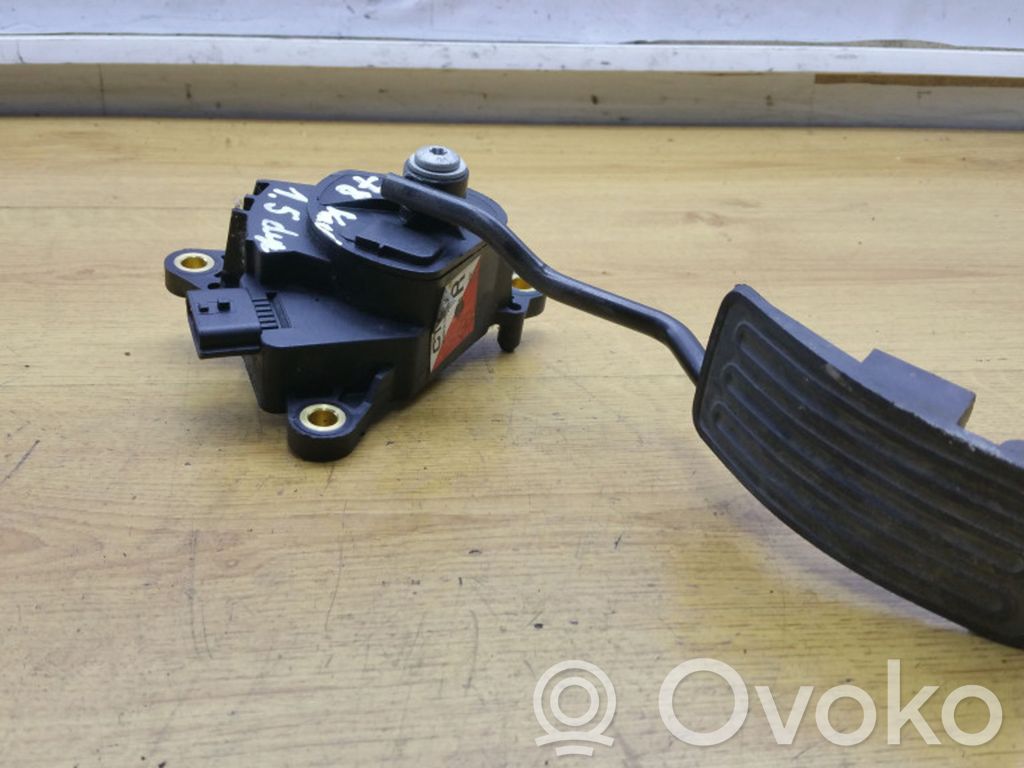 Nissan Qashqai Pedală accelerație 