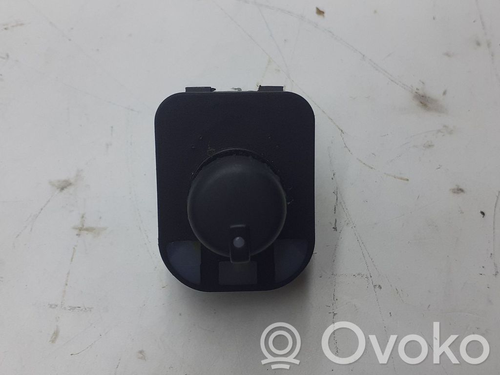 Audi A6 S6 C6 4F Wing mirror switch 