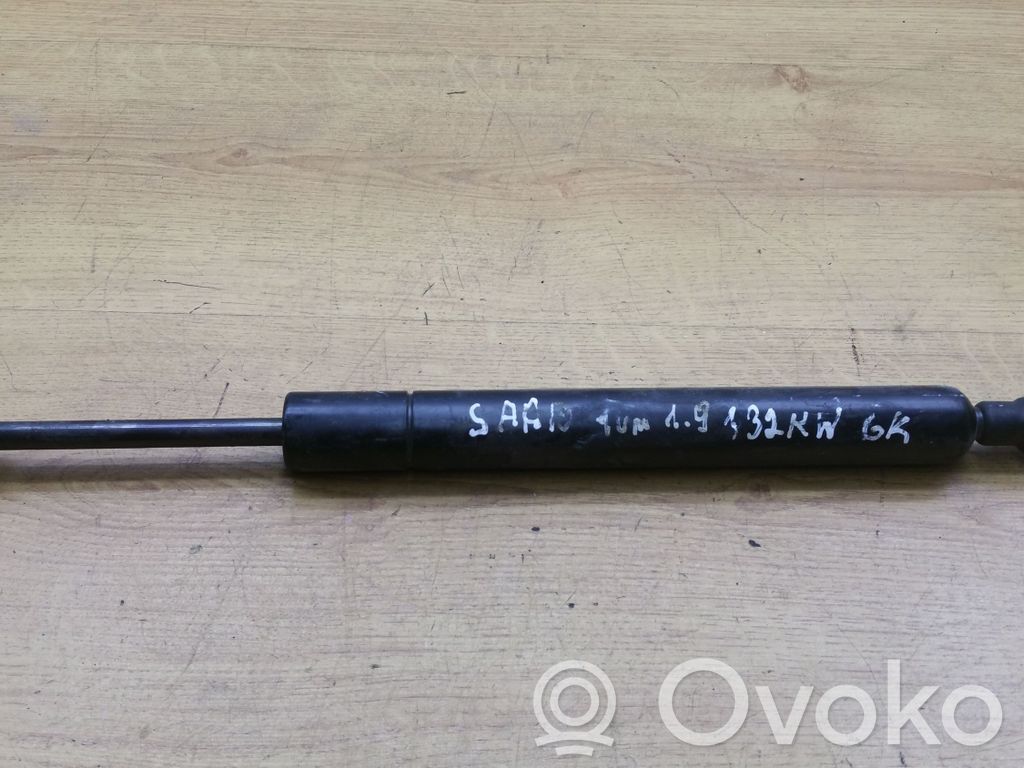 Saab 9-3 Ver2 Amortizatorius galinio dangčio 