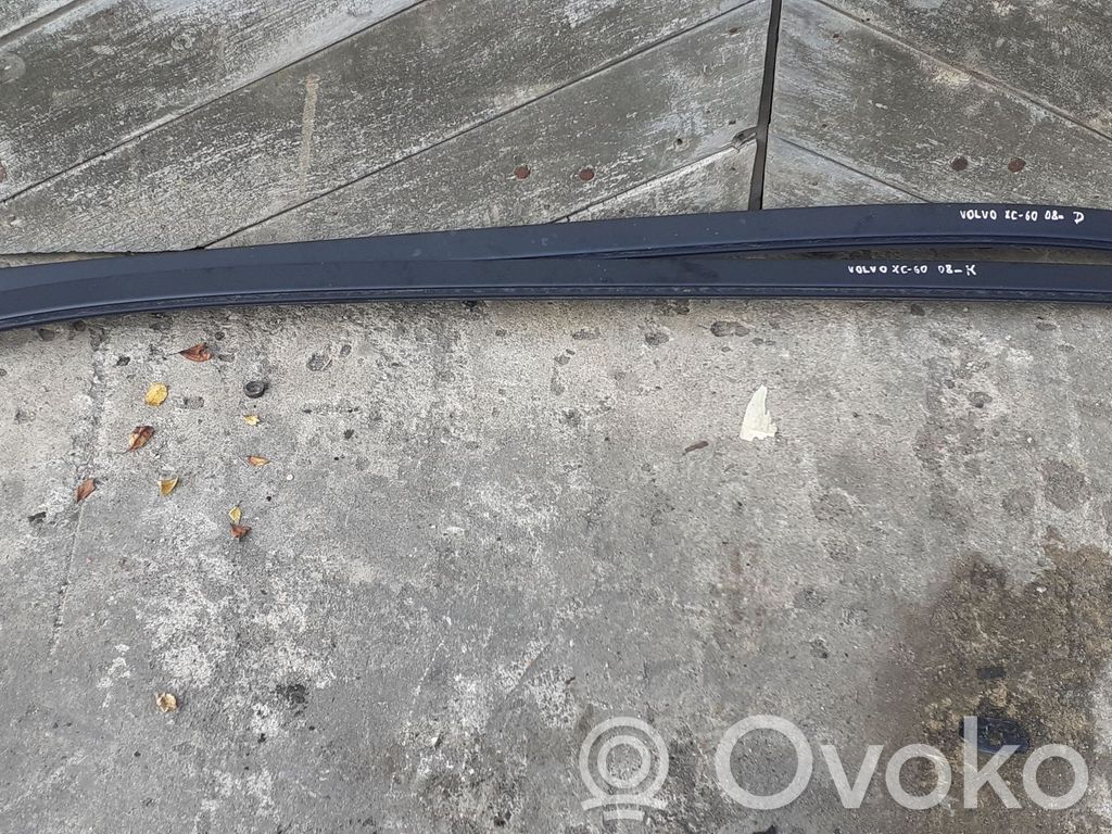 Volvo XC60 Cubierta moldura embellecedora de la barra del techo 