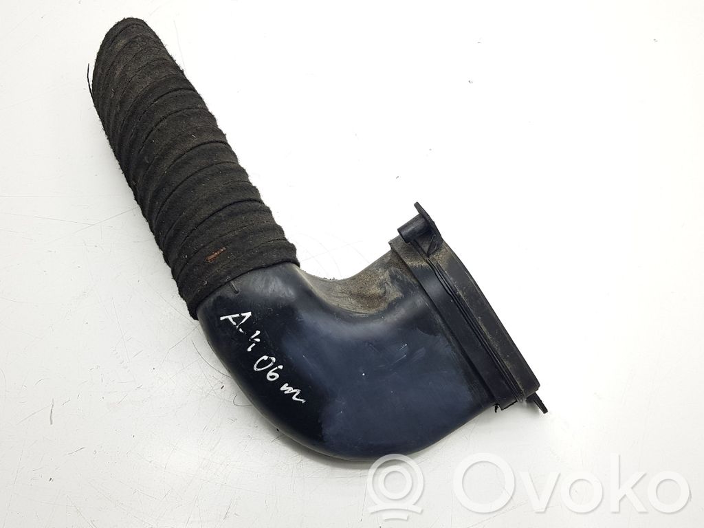 Audi A4 S4 B7 8E 8H Część rury dolotu powietrza 