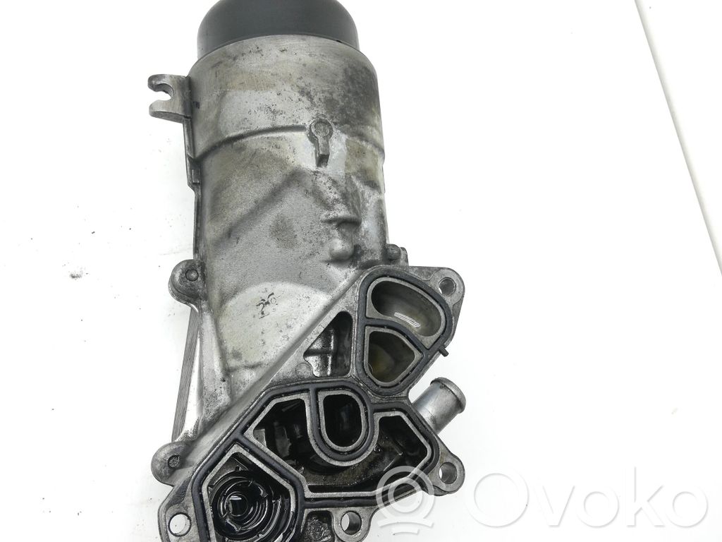 Peugeot 308 Oil filter mounting bracket 