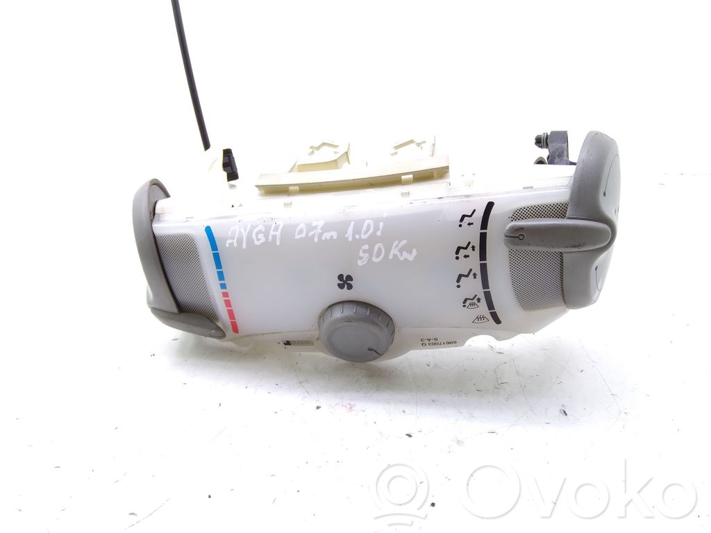 Toyota Aygo AB10 Climate control unit 