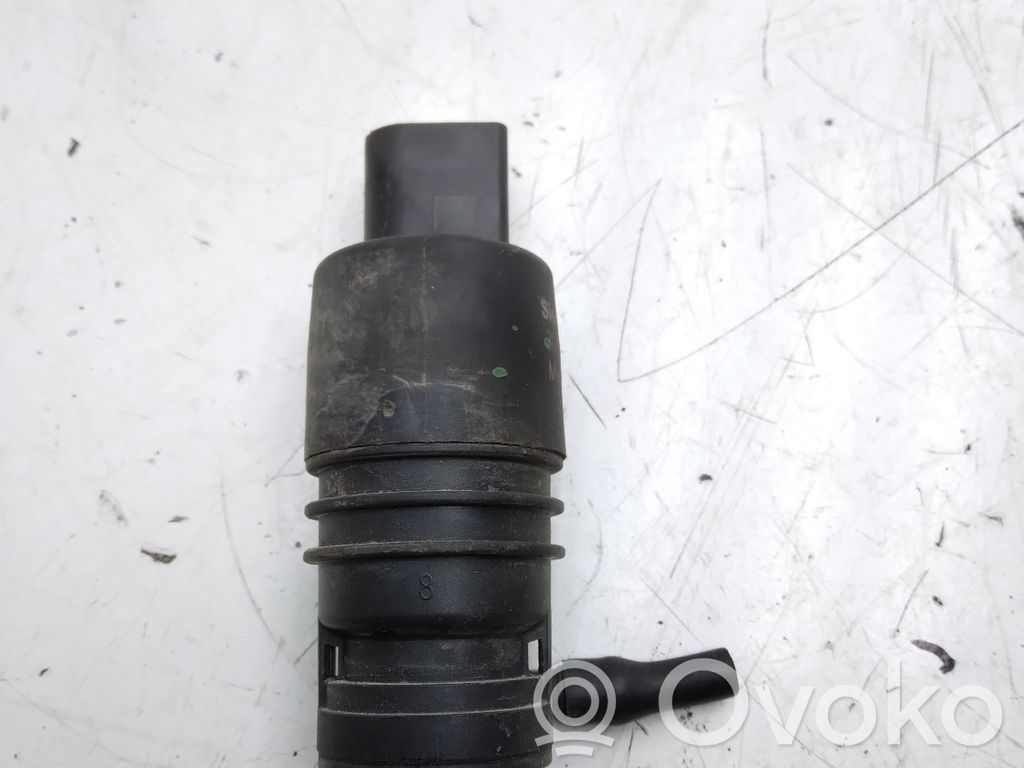 Honda Civic Windscreen/windshield washer pump 