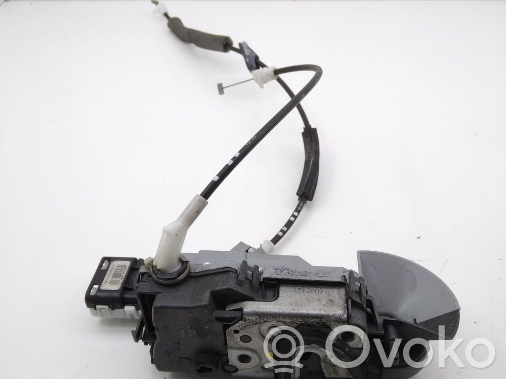 Citroen C5 Priekšpusē slēdzene 