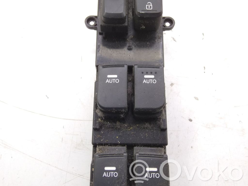KIA Optima Electric window control switch 