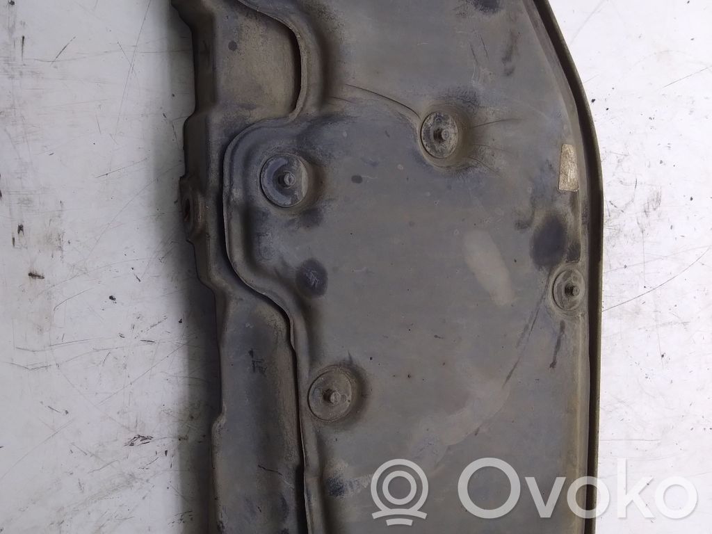 KIA Sportage Engine splash shield/under tray 