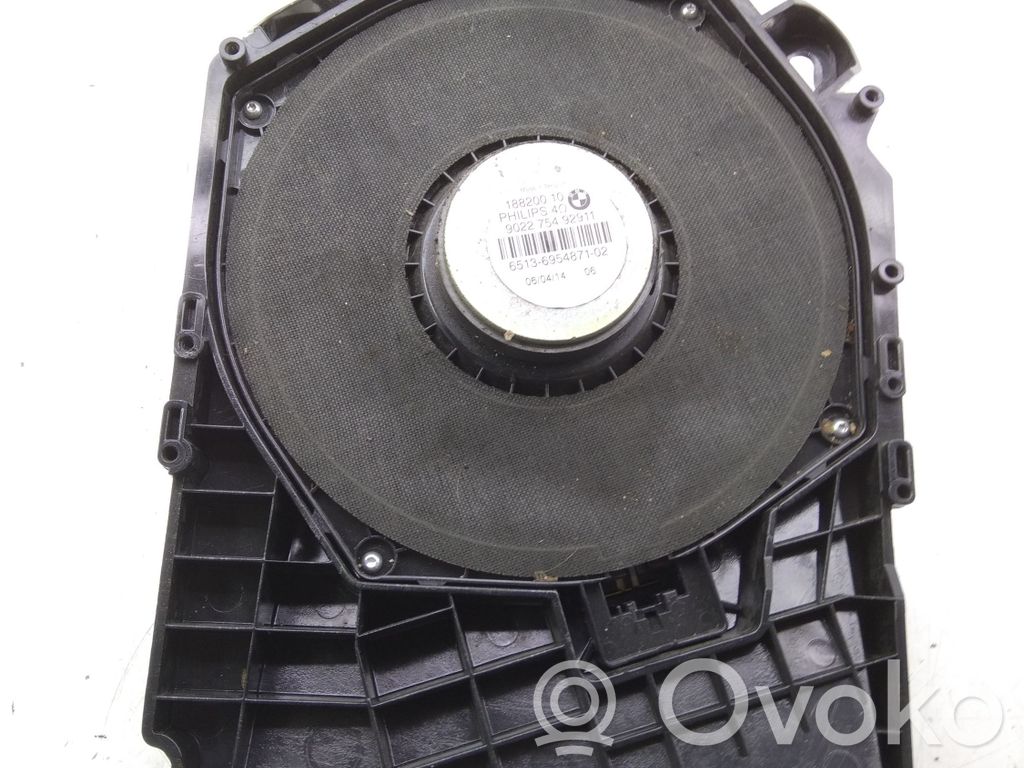 BMW 1 E81 E87 Altavoz subwoofer 