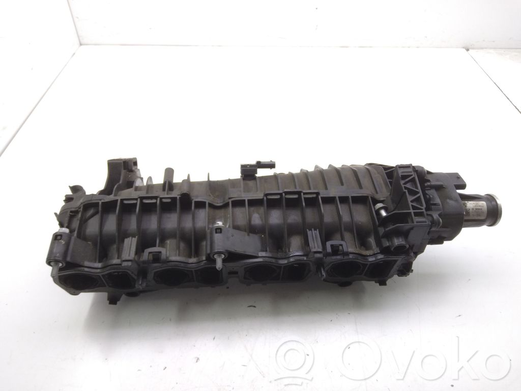 BMW 3 F30 F35 F31 Kolektorius įsiurbimo 