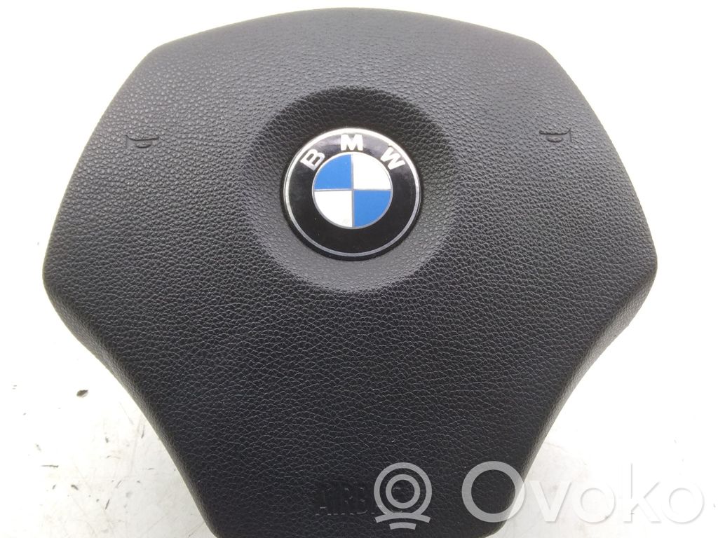 BMW 3 E90 E91 Vairo oro pagalvė 