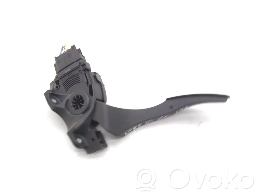 Gaspedal   31329059