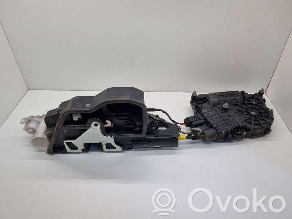 Front door lock   7315019,A053702