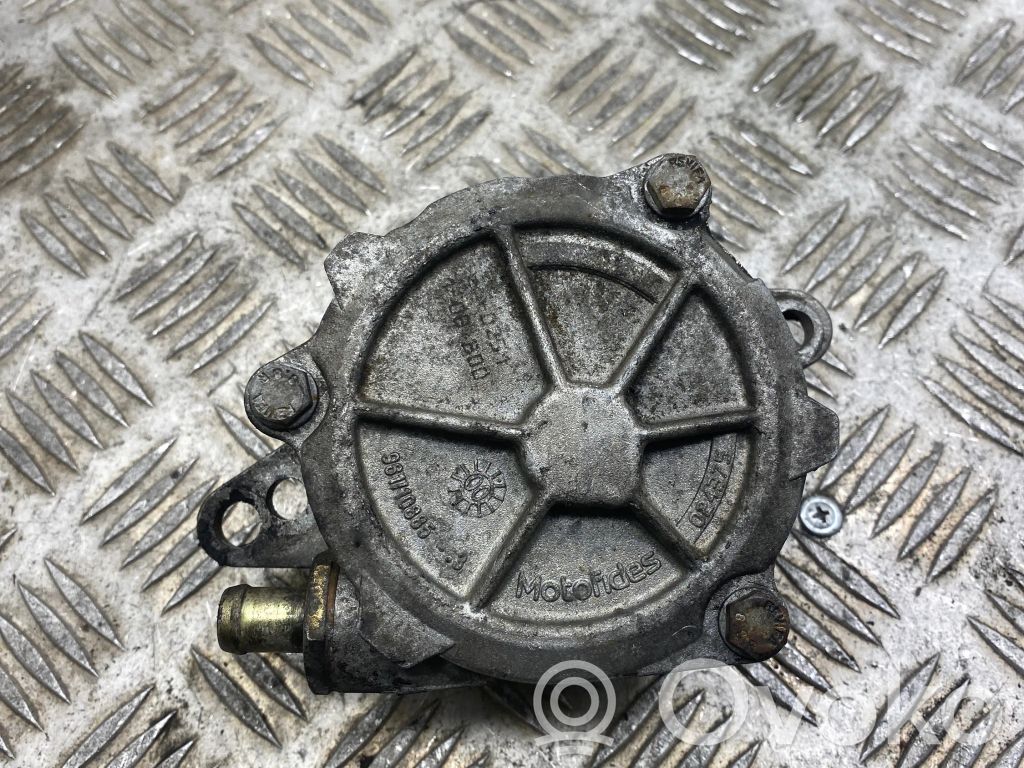 BMW 3 E46 Vacuum pump 