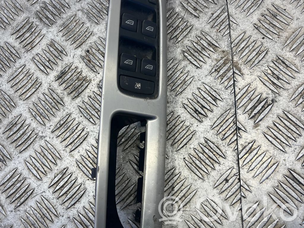 Volvo V50 Electric window control switch 