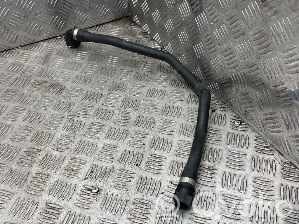 BMW 5 E60 E61 Engine coolant pipe/hose 
