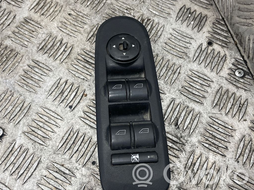 Ford Galaxy Electric window control switch 