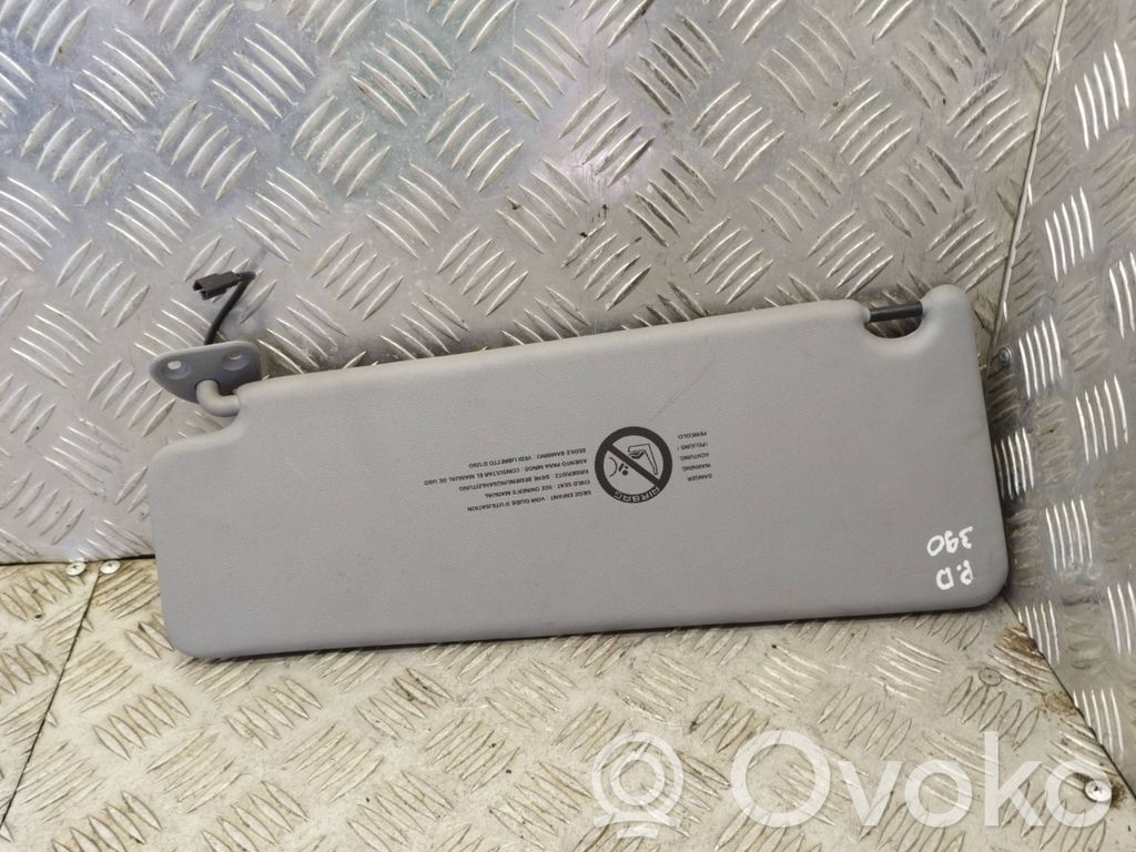 Sun visor