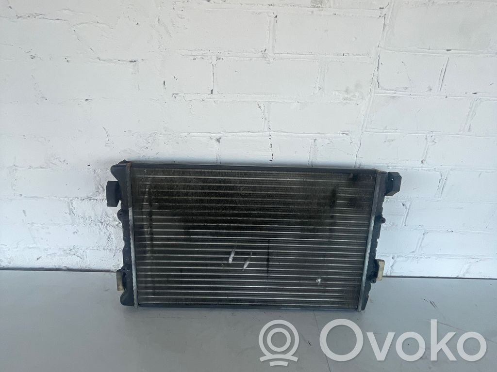 Skoda Fabia Mk2 (5J) Radiatore di raffreddamento 