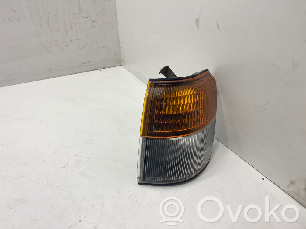 Mitsubishi Pajero Front indicator light 