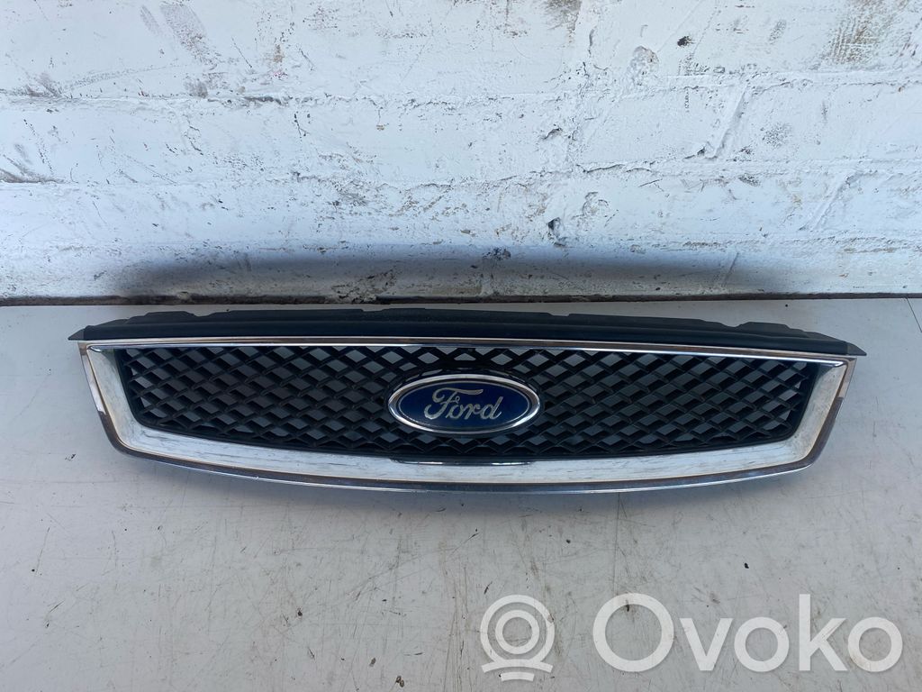 Ford Focus Front grill 