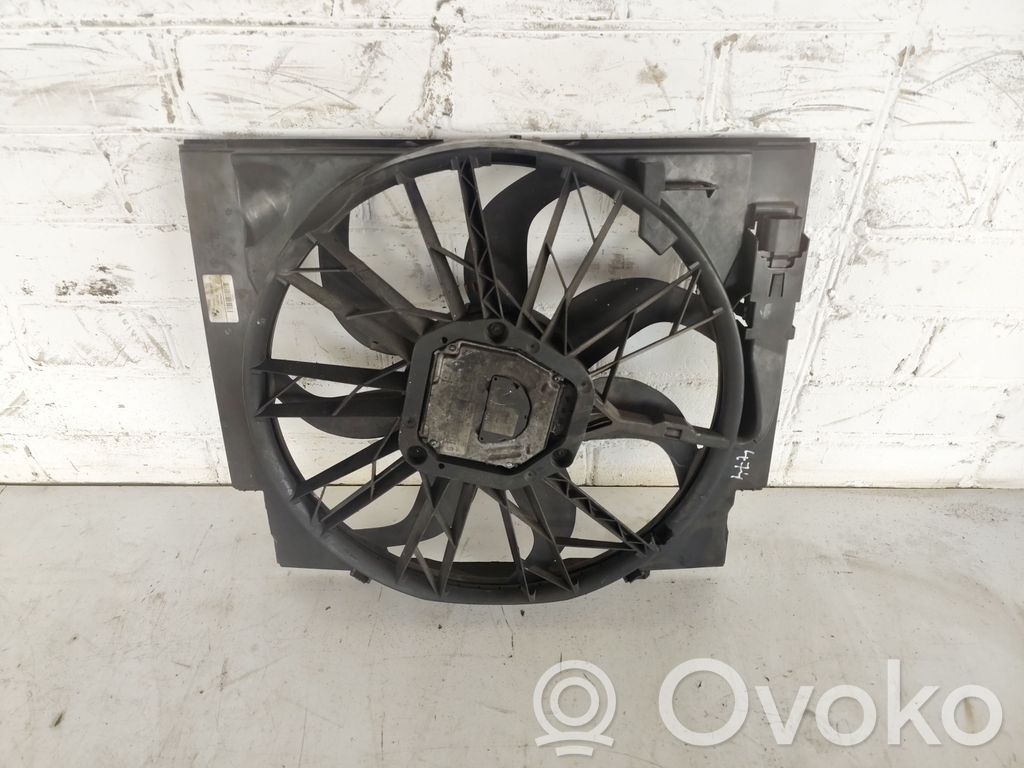 BMW 5 E60 E61 Elektrinis radiatorių ventiliatorius 