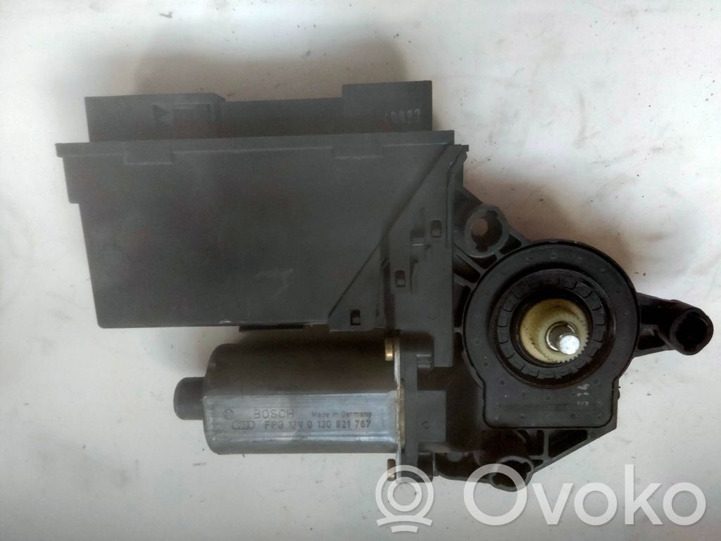 Audi A4 S4 B6 8E 8H Motorino alzacristalli della portiera posteriore 