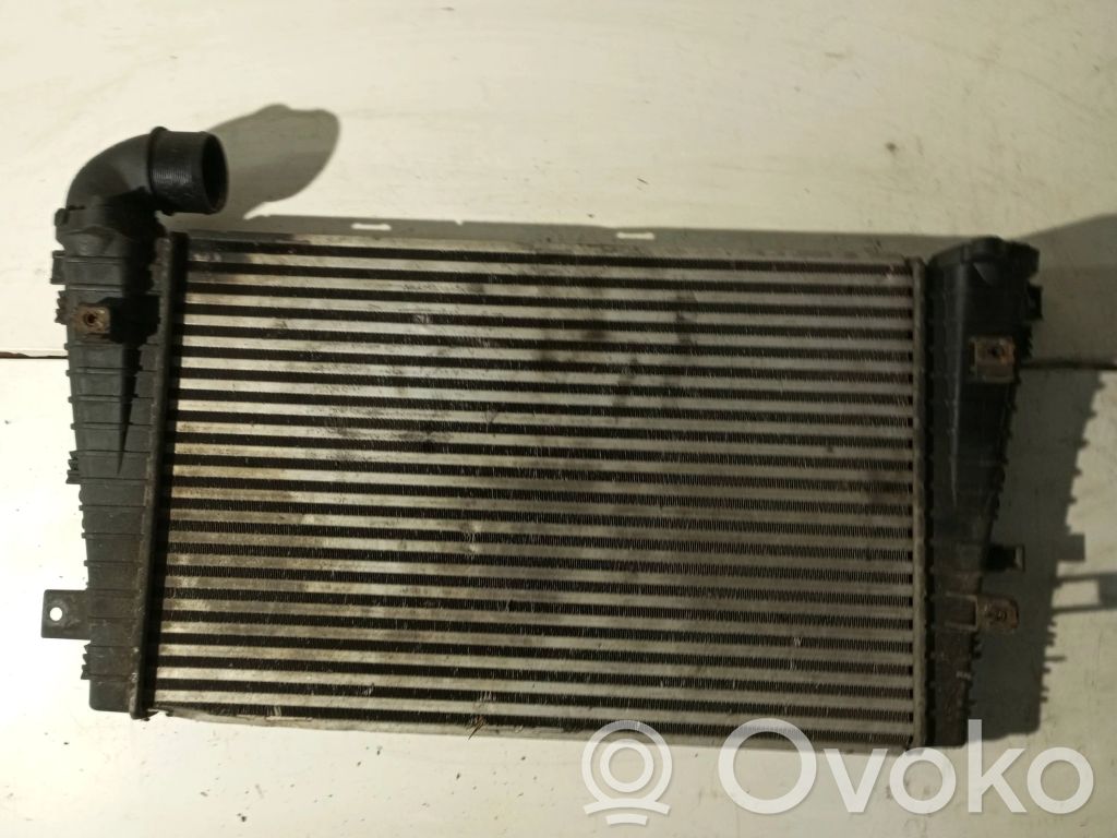 Opel Zafira B Radiator intercooler 