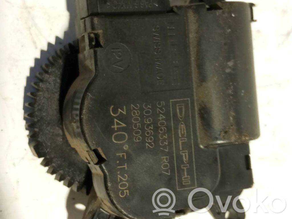 Opel Astra H Silniczek nagrzewnicy 