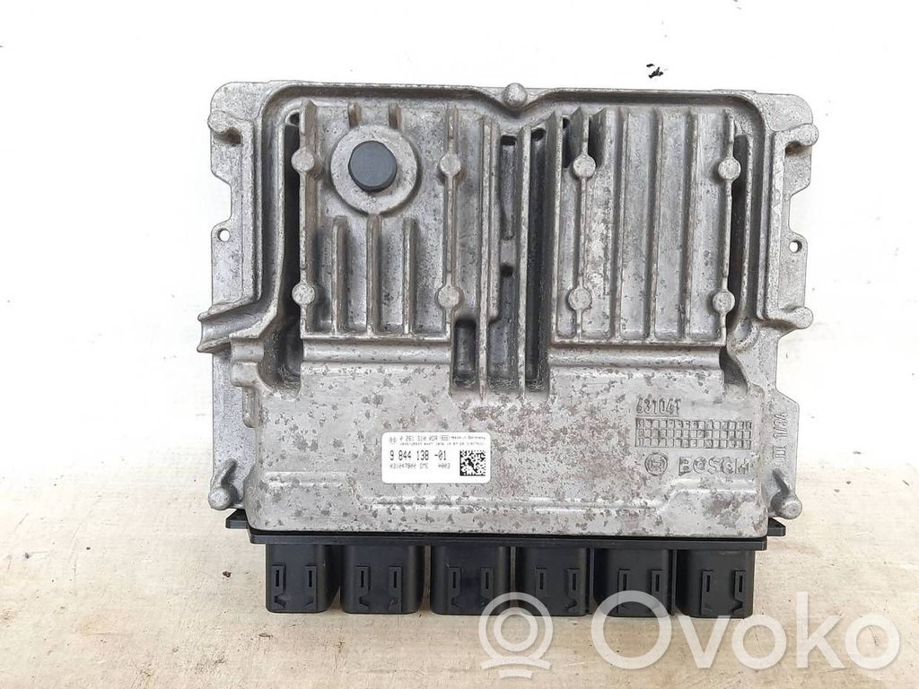 BMW X3 G01 Engine control unit/module 