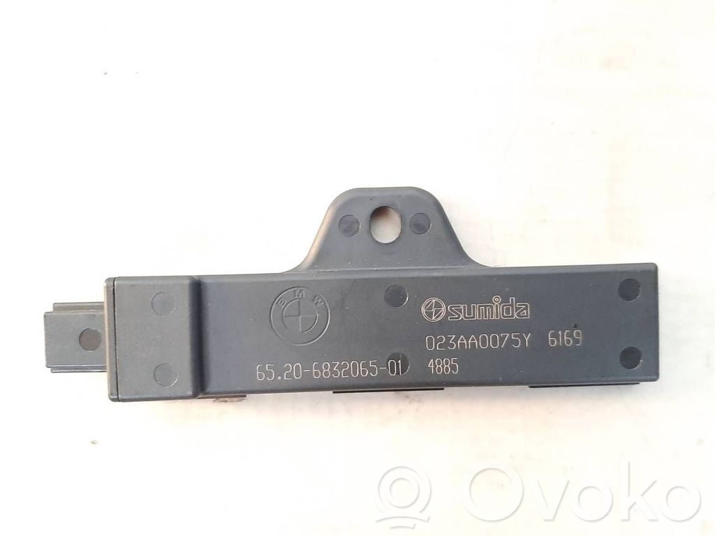 BMW 1 F40 Antena wewnętrzna 