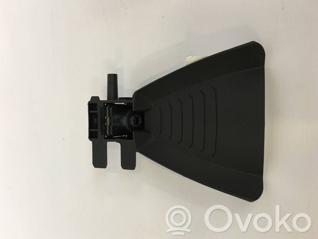 Windshield/windscreen camera   9384687,9458741,7951071,9382665