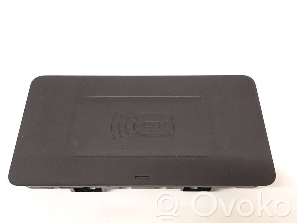 BMW X6 G06 Wireless charging module 