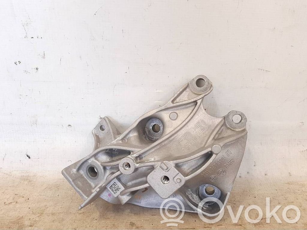 Engine mounting bracket   9894905,22119894905