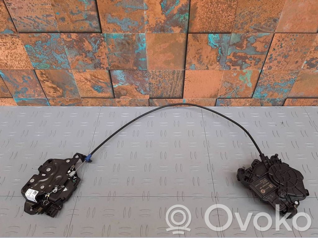 BMW XM Tailgate exterior lock 