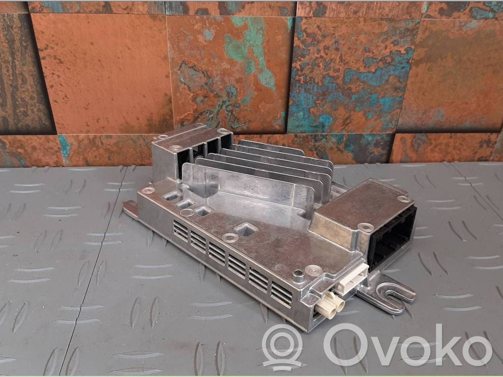 BMW X3 G01 Ignition amplifier control unit 