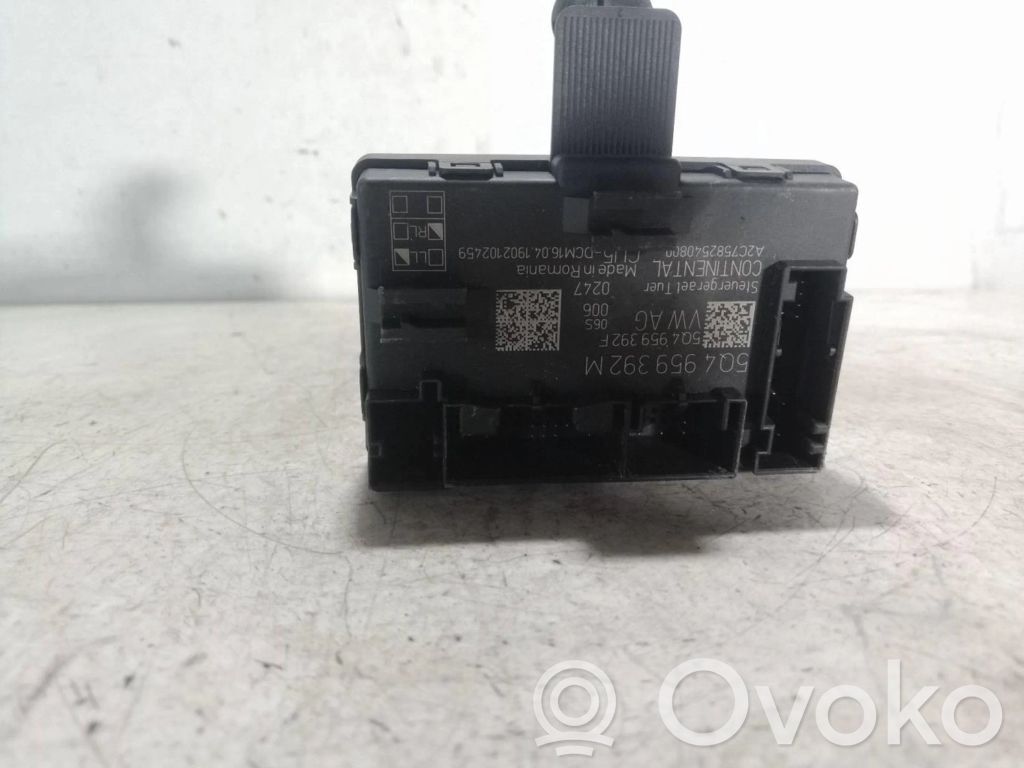 Engine control unit/module   5Q4959392M