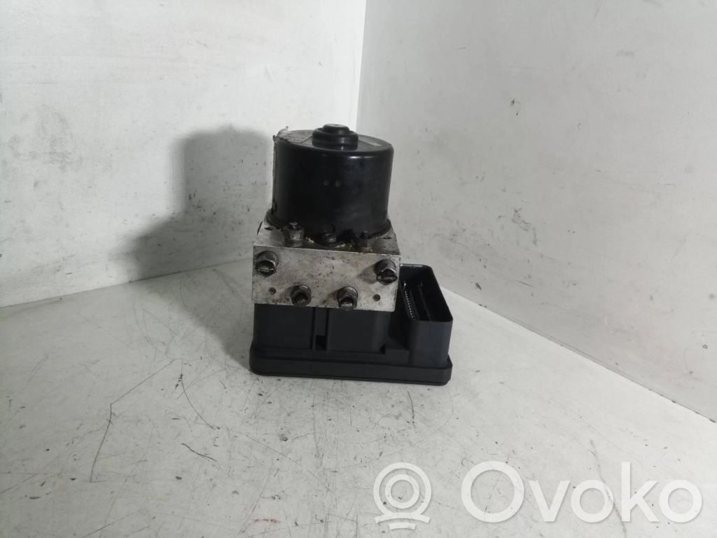Bomba de ABS   8M512C405AA