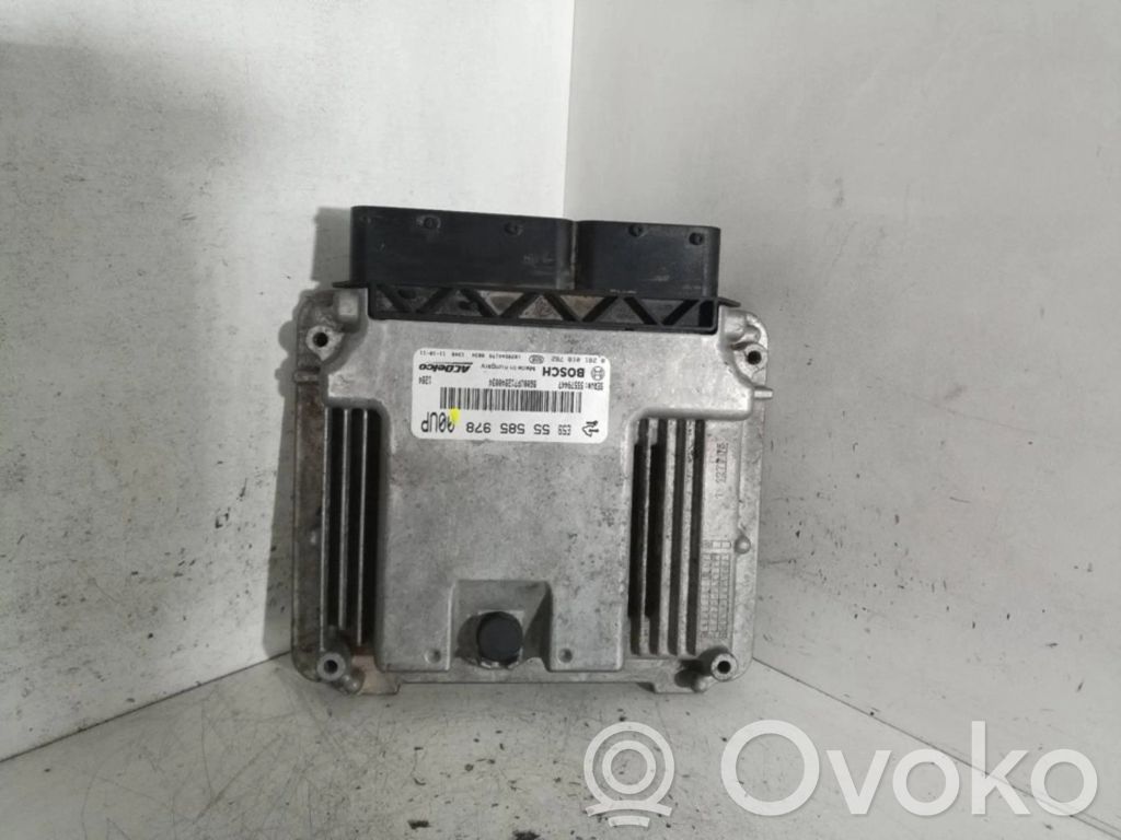 Opel Corsa D Unidad de control/módulo ECU del motor 