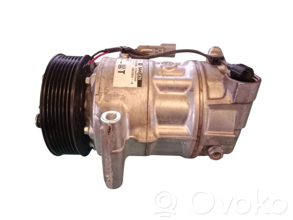 Nissan Juke I F15 Kompresor / Sprężarka klimatyzacji A/C 
