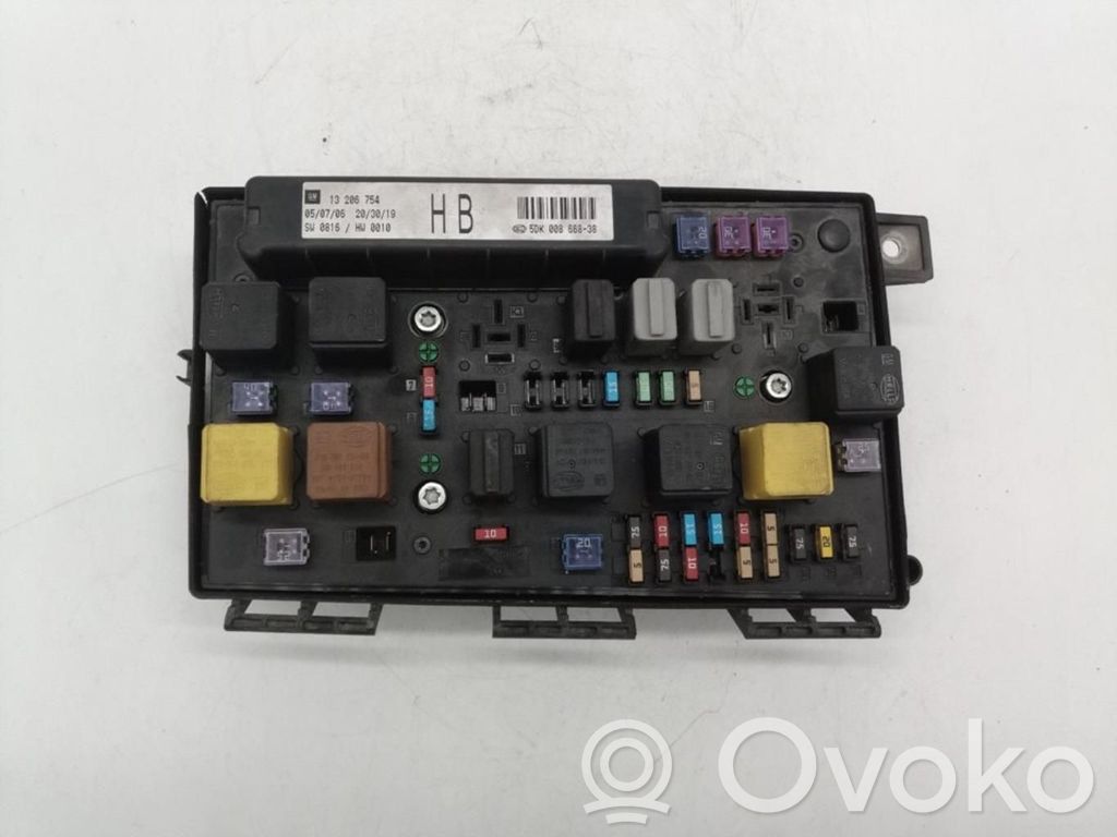 Módulo de fusible   13206754