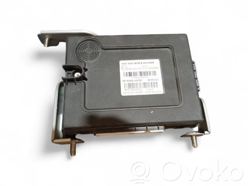 KIA Carens III Unidad de control/módulo del motor 