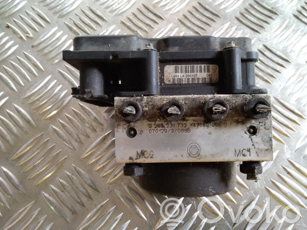 Nissan Note (E11) ABS Pump 