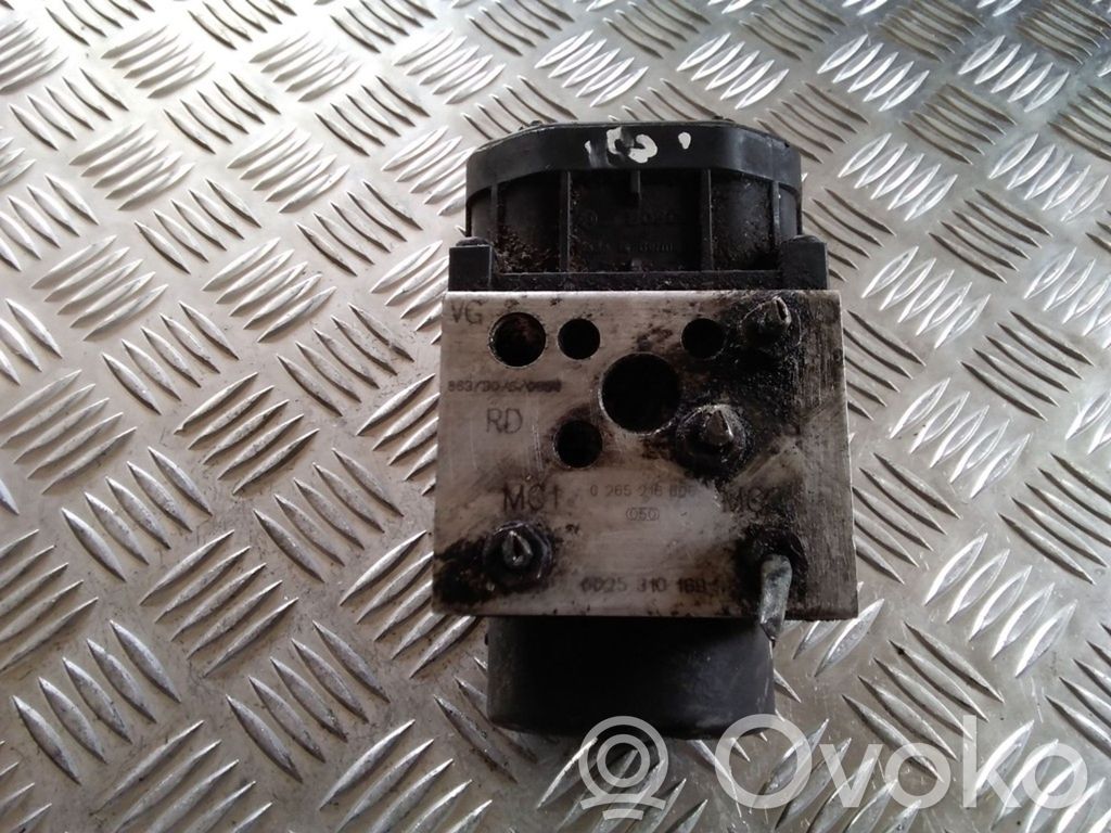 Renault Espace III ABS Pump 