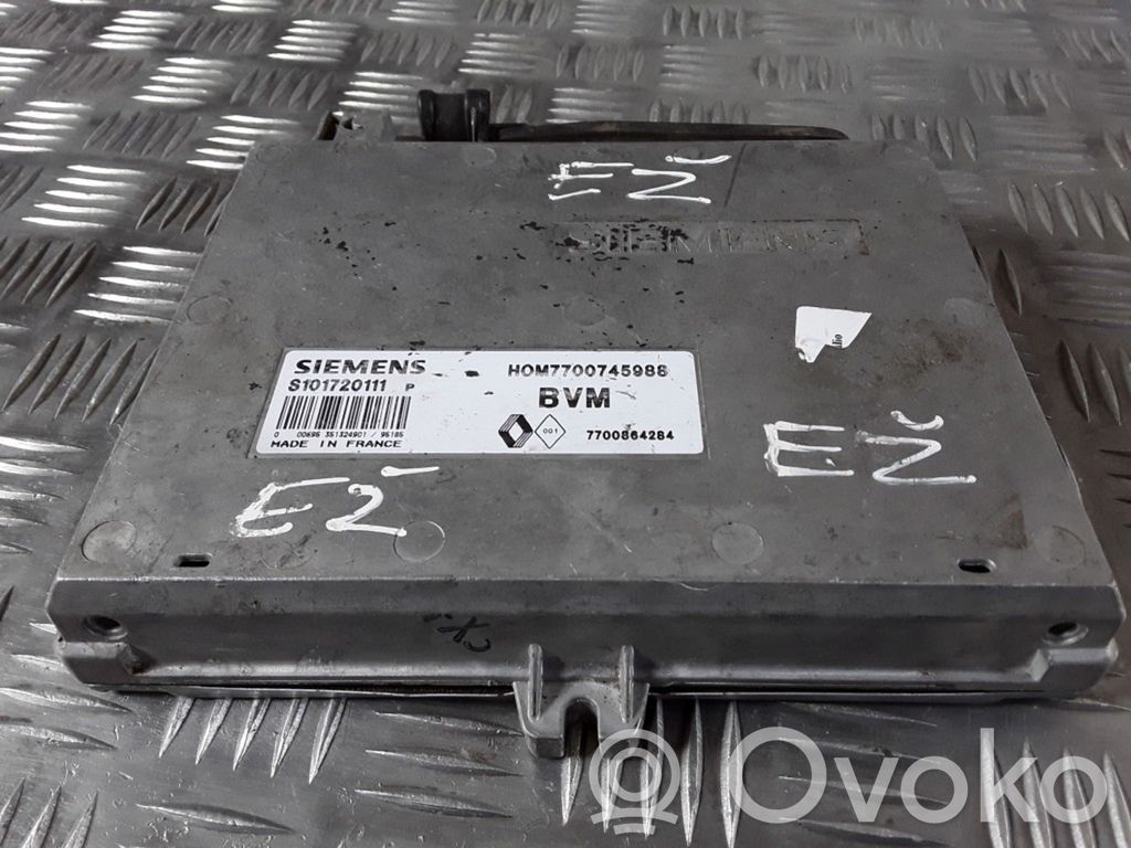 Renault Safrane Engine control unit/module 